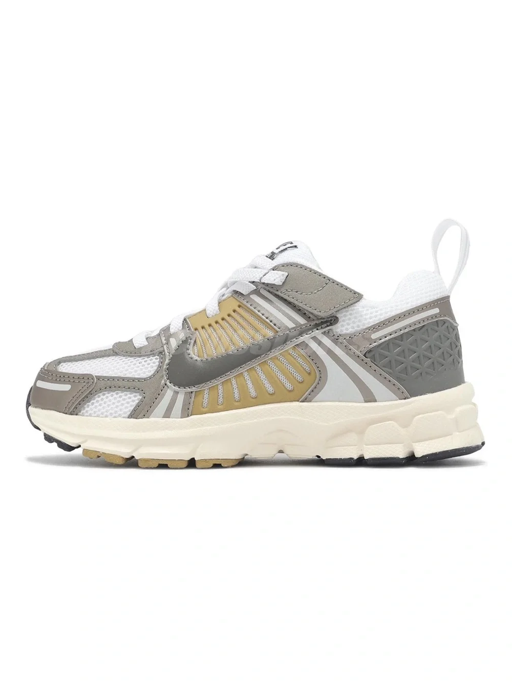 Nike Vomero 5 Metallic Pewter Parachute Beige Kids Shoes SZ 1.5Y Replacement Box